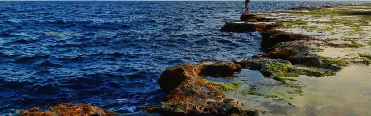 Hòn Đỏ Ninh Thuận - Tuyệt phẩm của mẹ thiên nhiên