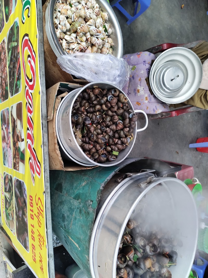 Ốc bưu lề đường quán ốc oanh
